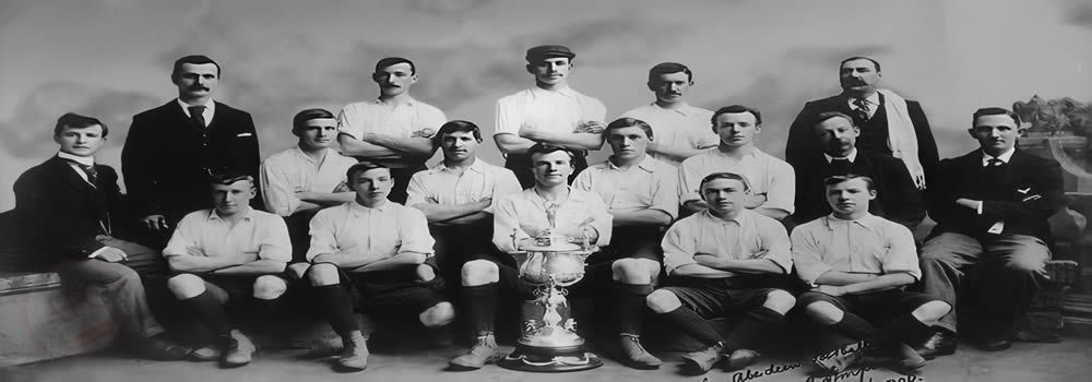 Team Photo Aberdeen FC 1900: Original B&W picture - No copyright - attached