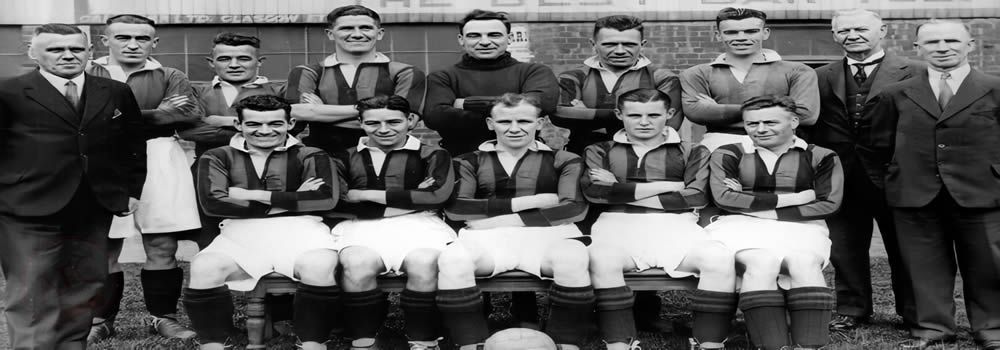 Aberdeen Football Club, Team Photo 1935-36: Original B&W picture - No copyright - attached