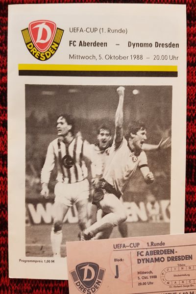 From Graeme Watson's personal collection - Dynamo Dresden v Aberdeen 05 Oct 1988, programme & ticket