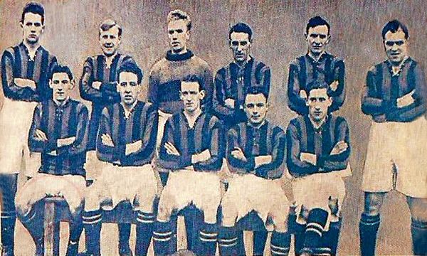 From Graeme Watson's personal collection, Aberdeen Football Club, Team Photo 1924-25 - Copyright © 2021 Graeme Watson.