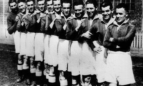 Aberdeen FC 1937-38 - Original B&W picture - No copyright - attached