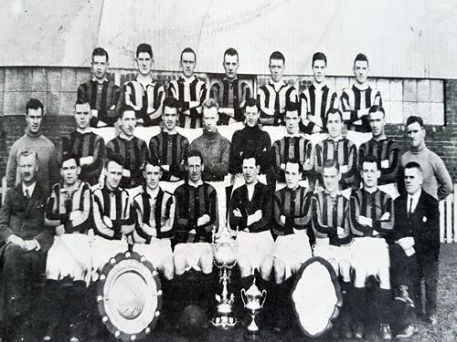 Aberdeen Football Club 1928-29, Team Photo - original B&W picture - No copyright - attached.